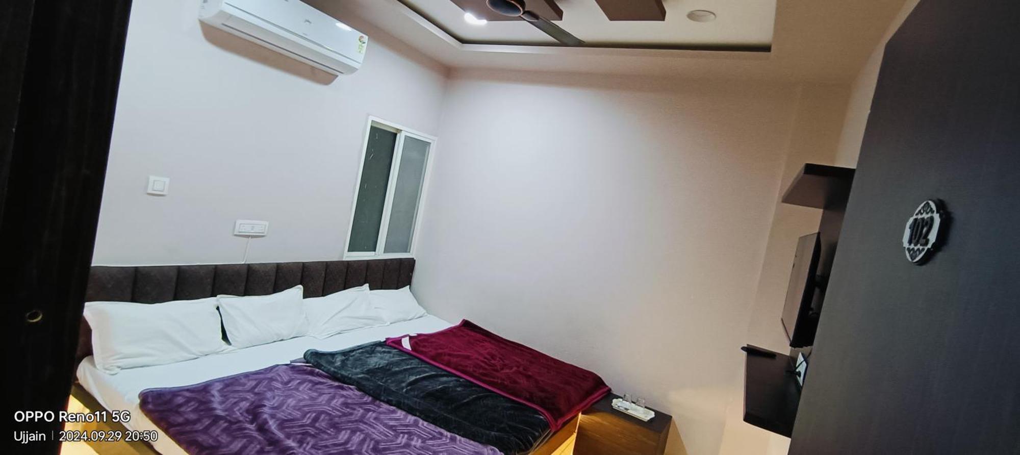 Hotel Rainbow 우자인 외부 사진
